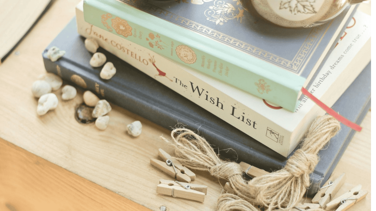 Perbedaan Hard Cover dan Soft Cover dalam Penerbitan Buku