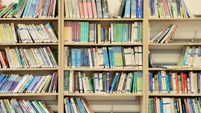 5 Kriteria Buku yang Baik untuk Diadakan di Perpustakaan