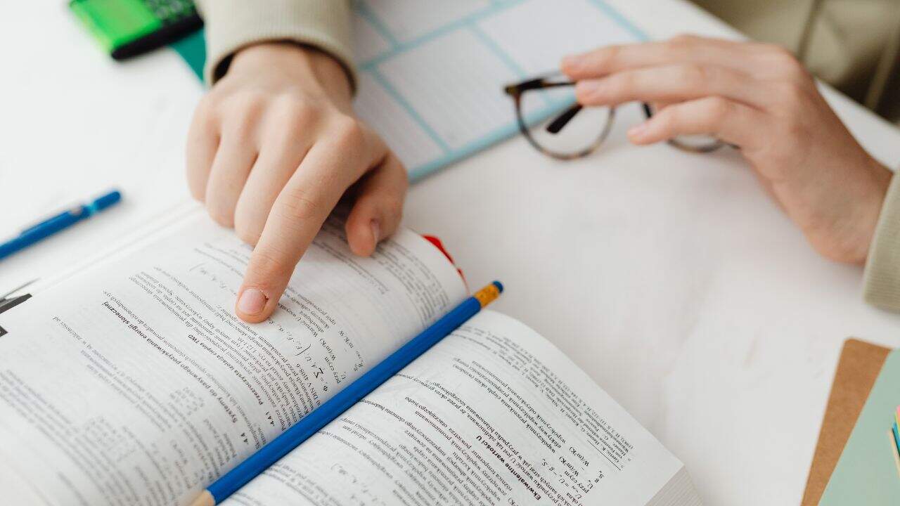 6 Benefit Mengkonversi KTI jadi Buku yang Bisa Diperoleh Dosen