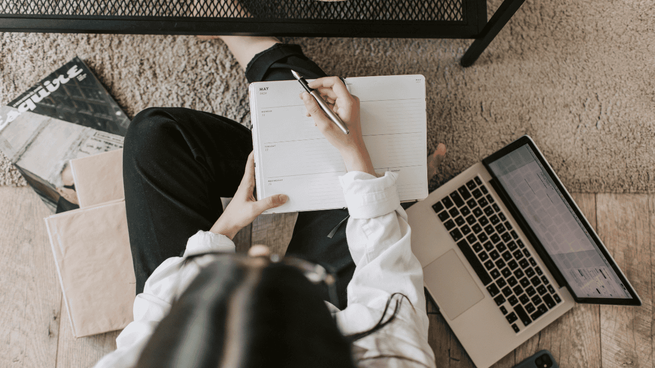Cara Membangun Personal Branding lewat Instagram Bagi Penulis