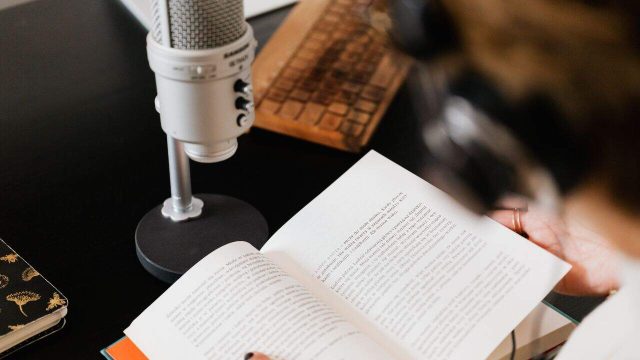 Cara Penerbit Buku Ruang Akademisi Membantu Penulis Pemula Mewujudkan Mimpi Menerbitkan Buku Pertamanya