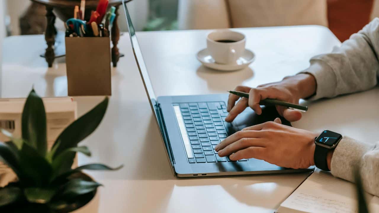 Sistematika Penulisan Makalah yang Perlu Mahasiswa Pahami