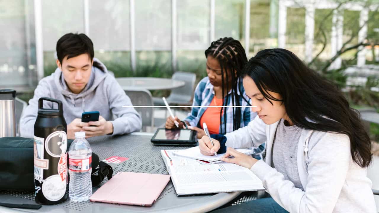 7 Tips Membangun Produktivitas Mahasiswa Semester Akhir agar Skripsinya Cepat Selesai